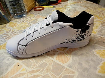 Etonic Lady Skull