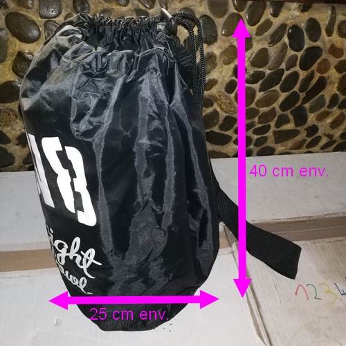 Sac à l'épaule pour une boule (DV8 Noir)